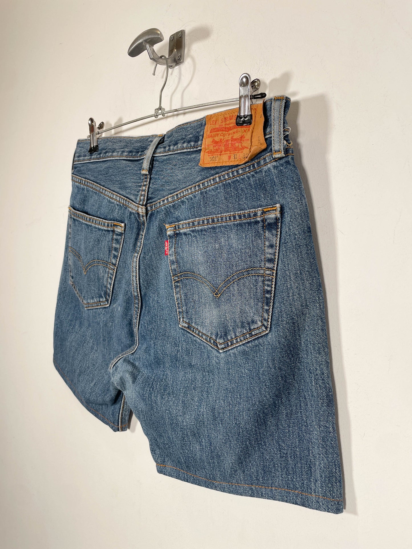 Bermuda Levi's 501 - Talla 38/40