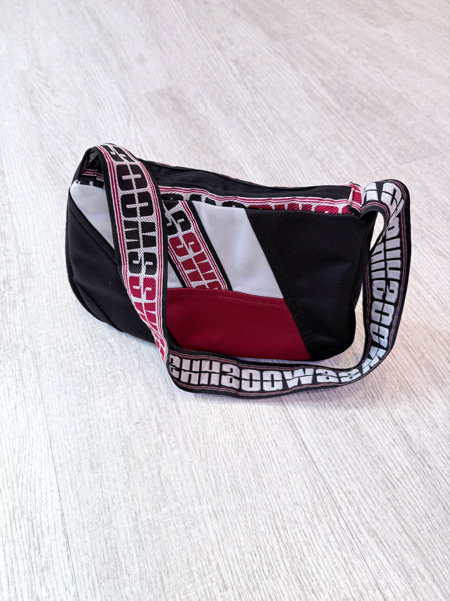 Bolso Nike reworked hecho a mano