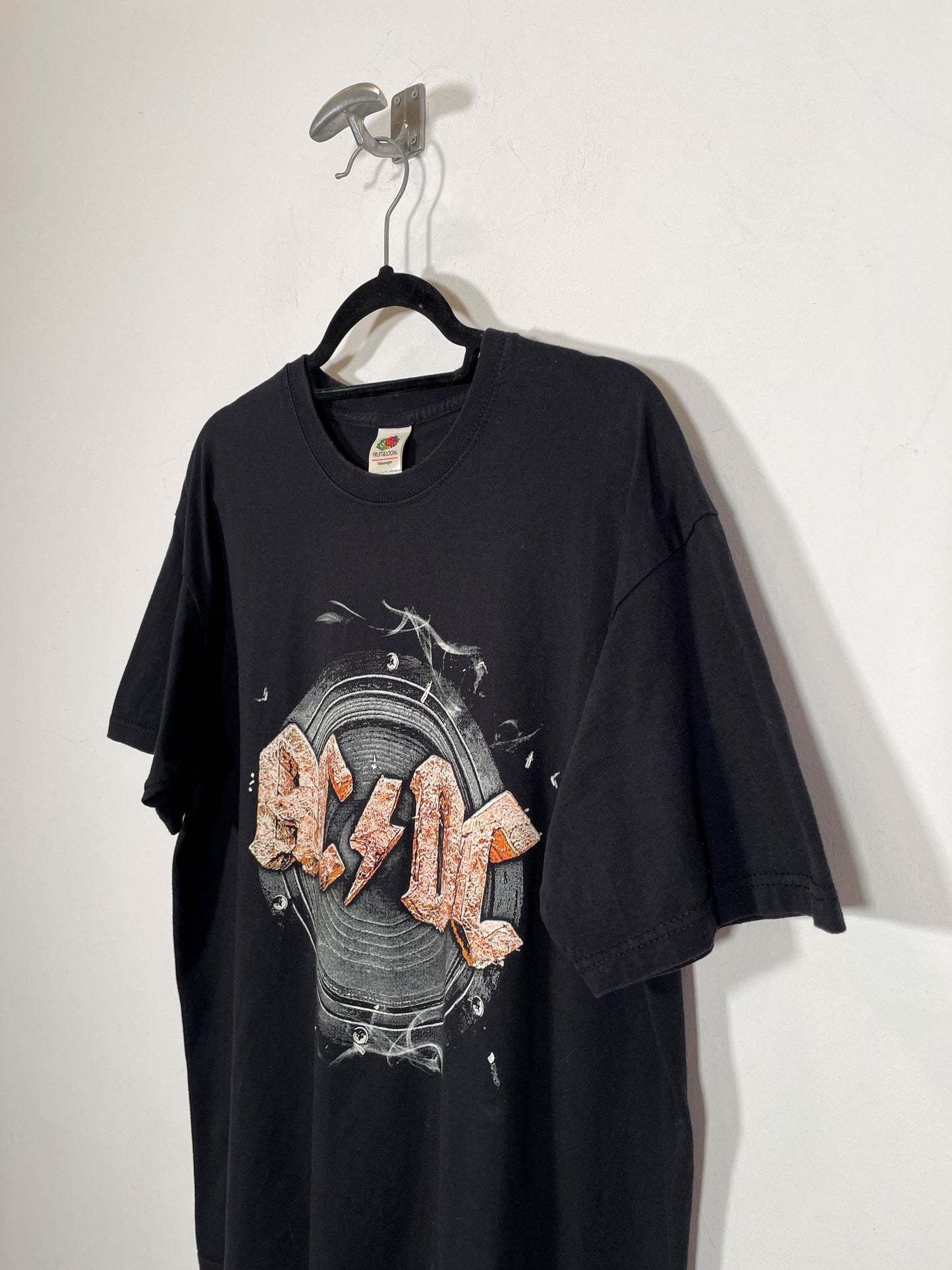 Camiseta AC/DC - Talla L - Caramelo Vintage