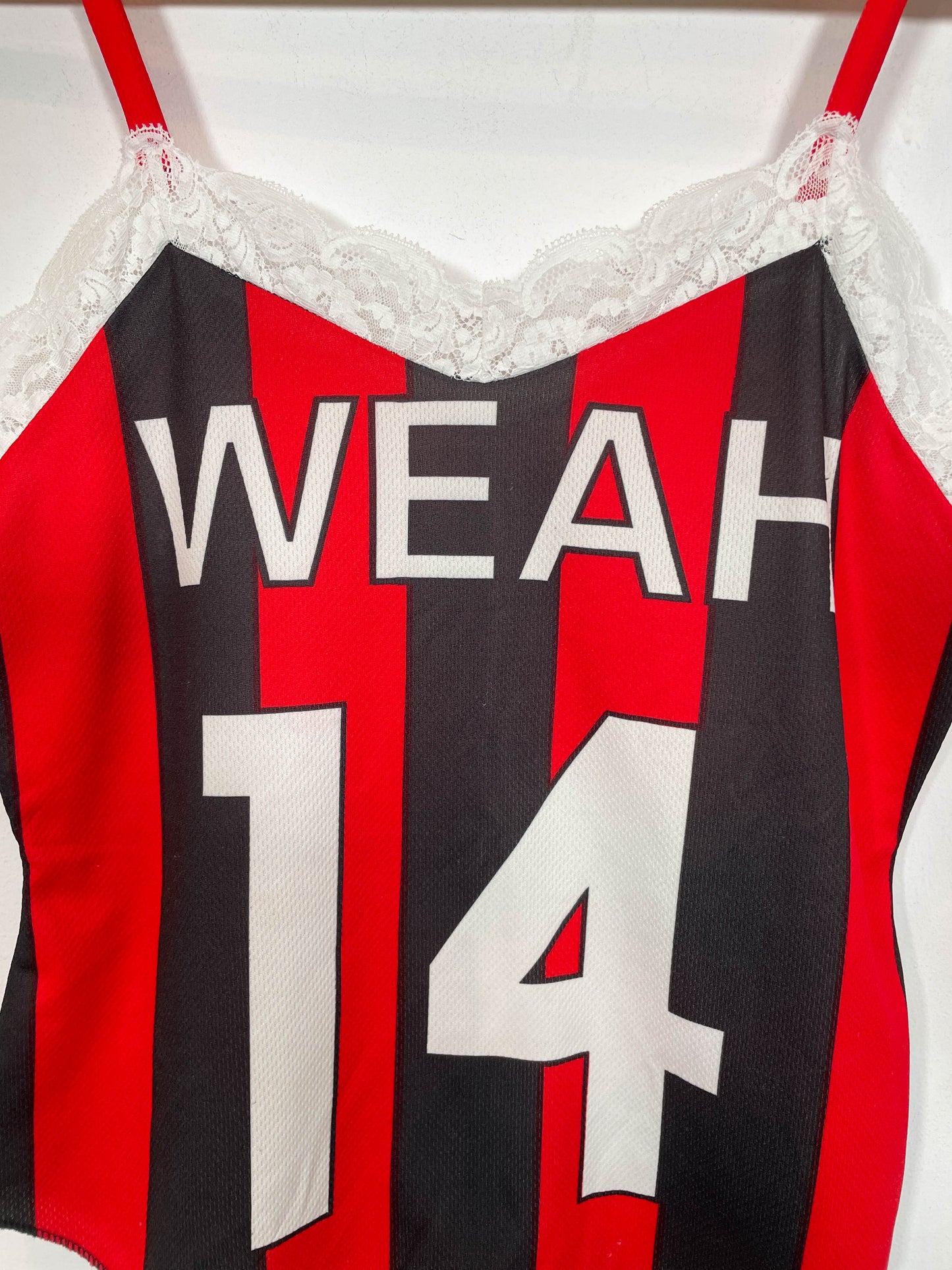 Camiseta de fútbol reworked AC Milan - Caramelo Vintage