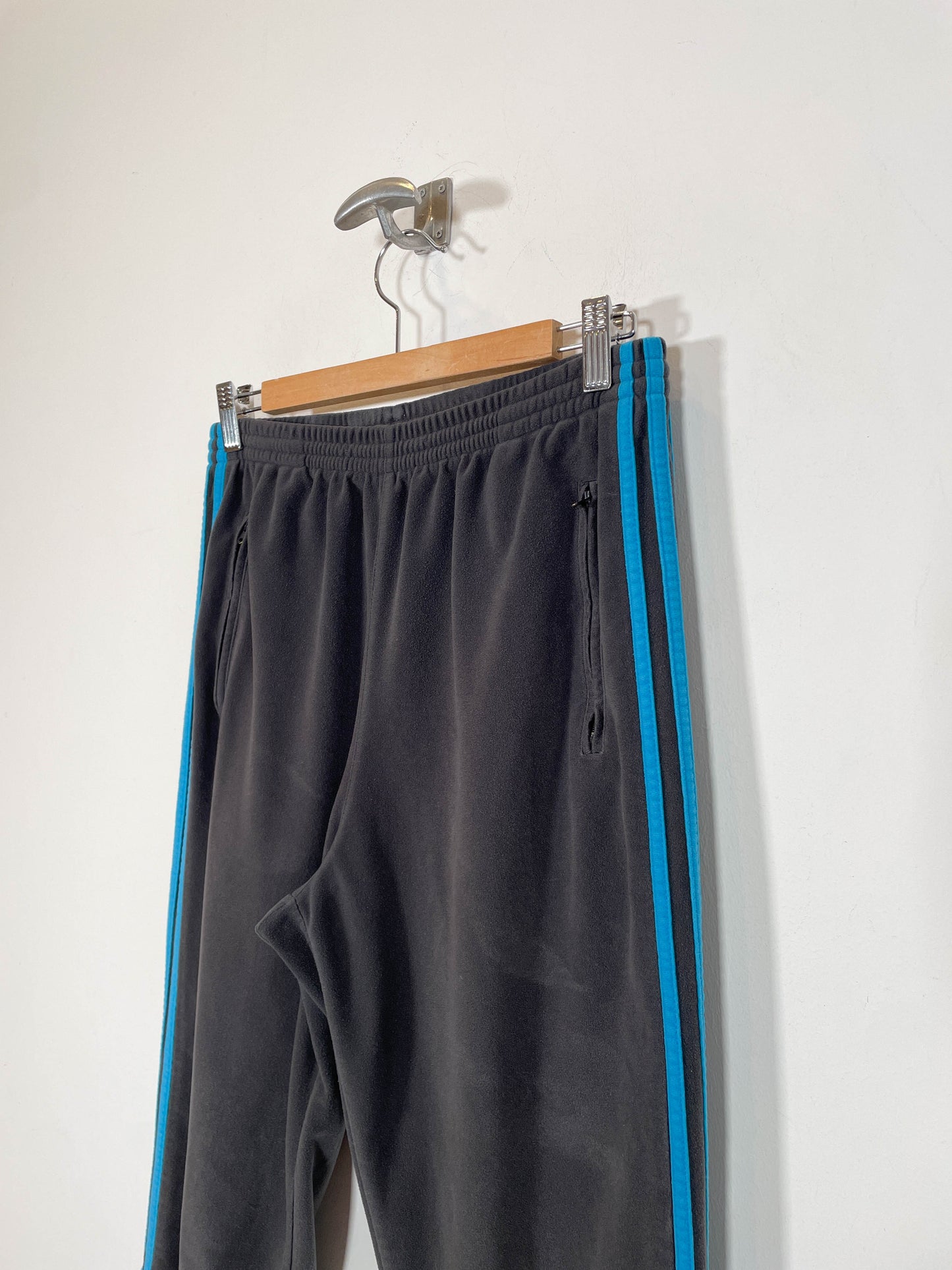 Pantalón Adidas Challenger - Talla S/M