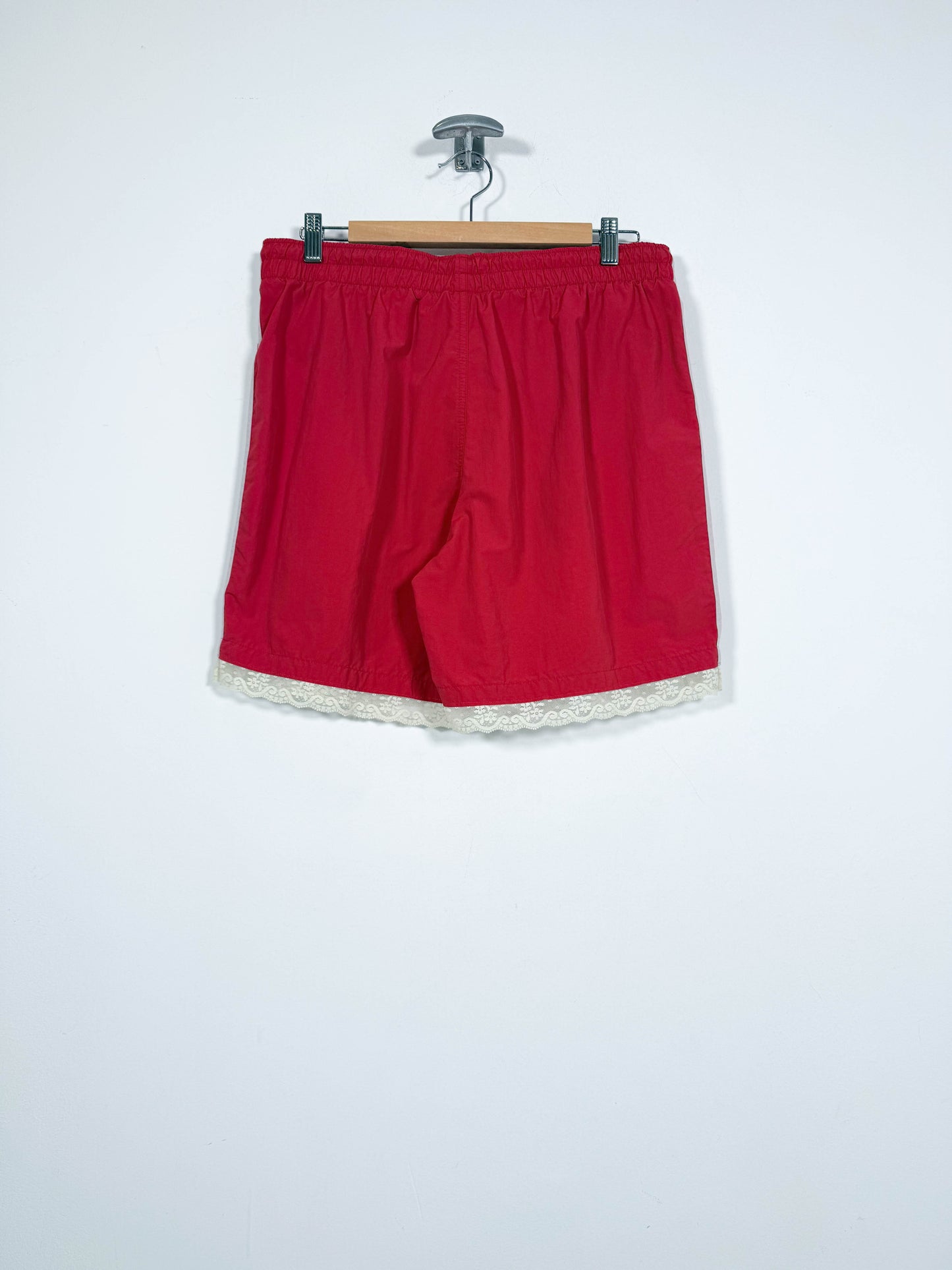 Short Adidas con puntilla - Talla L
