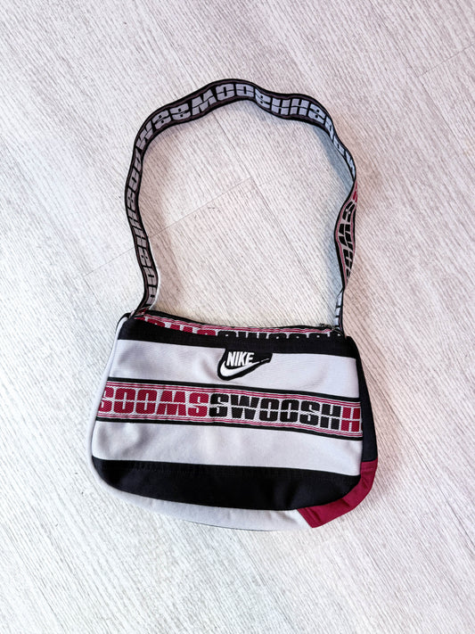 Bolso Nike reworked hecho a mano