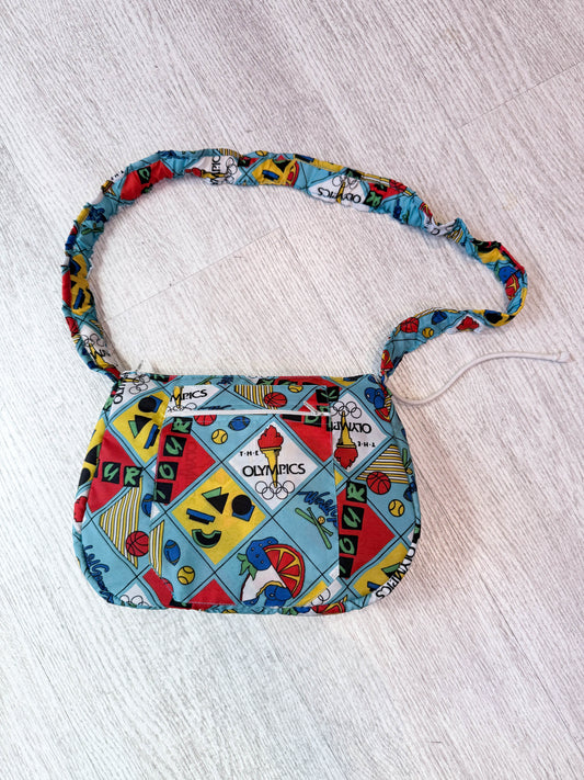 Bolso reworked hecho a mano