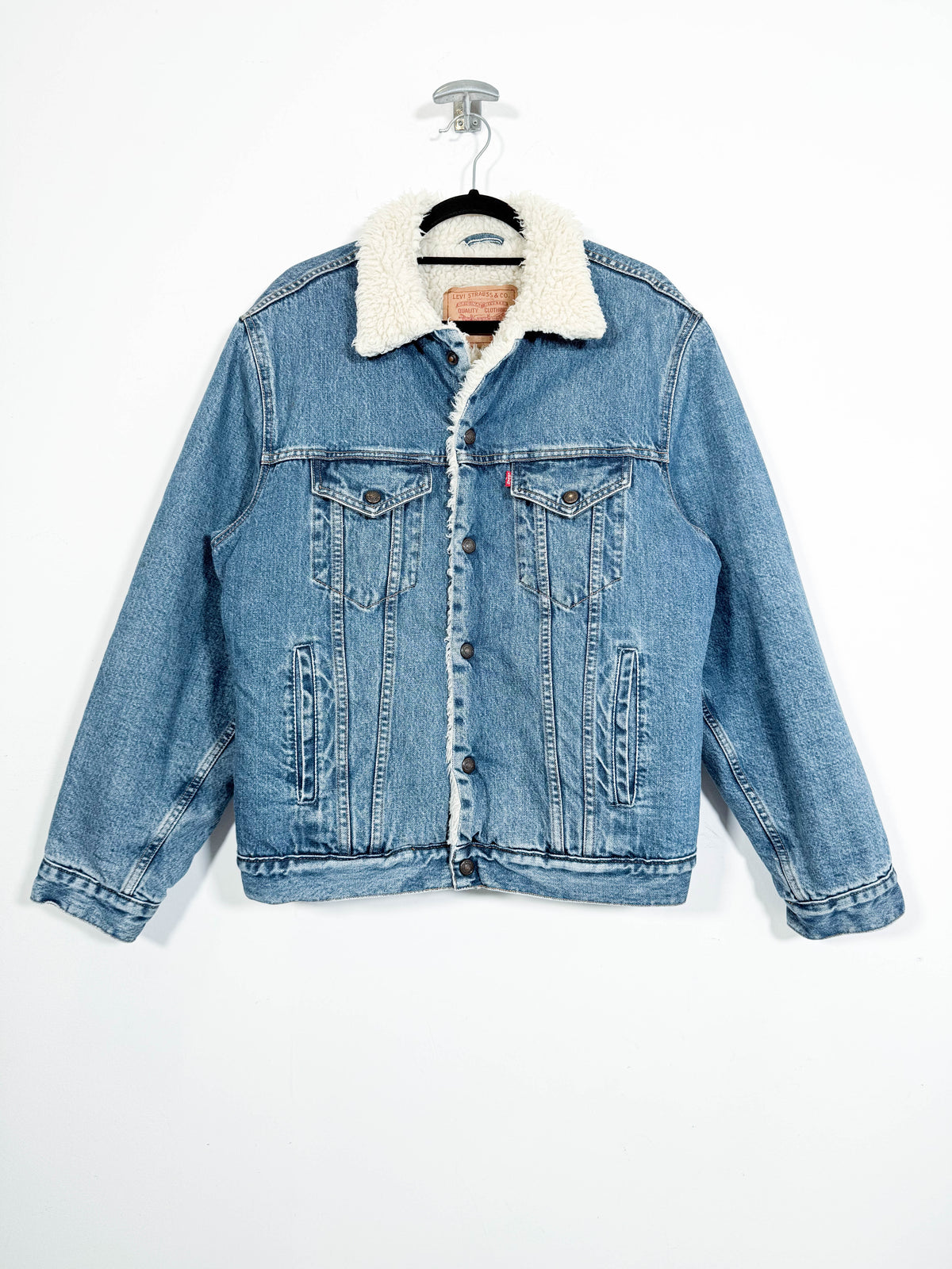 Chaqueta vaquera Levi's con borrego - Talla L