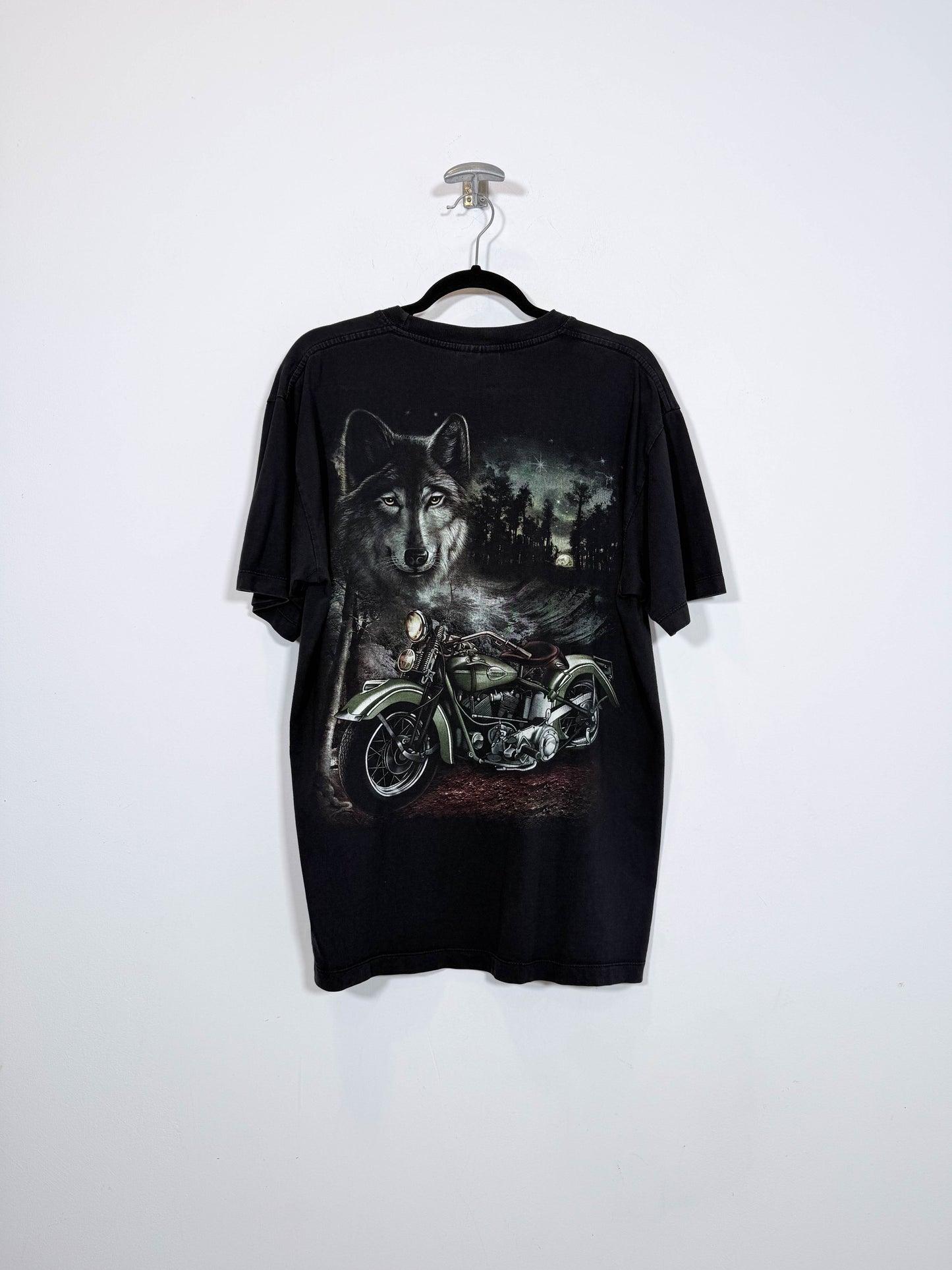 Camiseta Night Wolve - Talla L - Caramelo Vintage