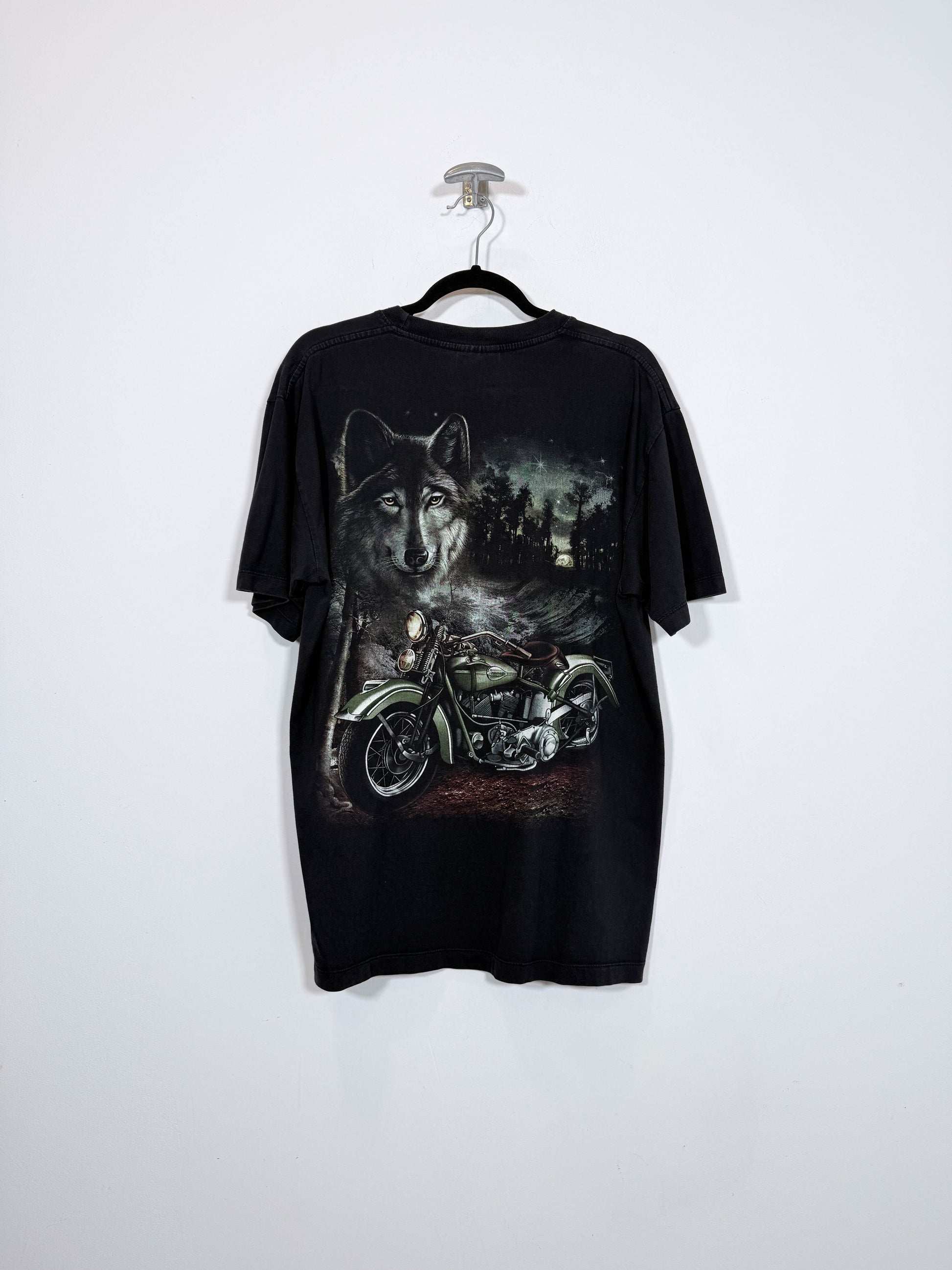 Camiseta Night Wolve - Talla L - Caramelo Vintage