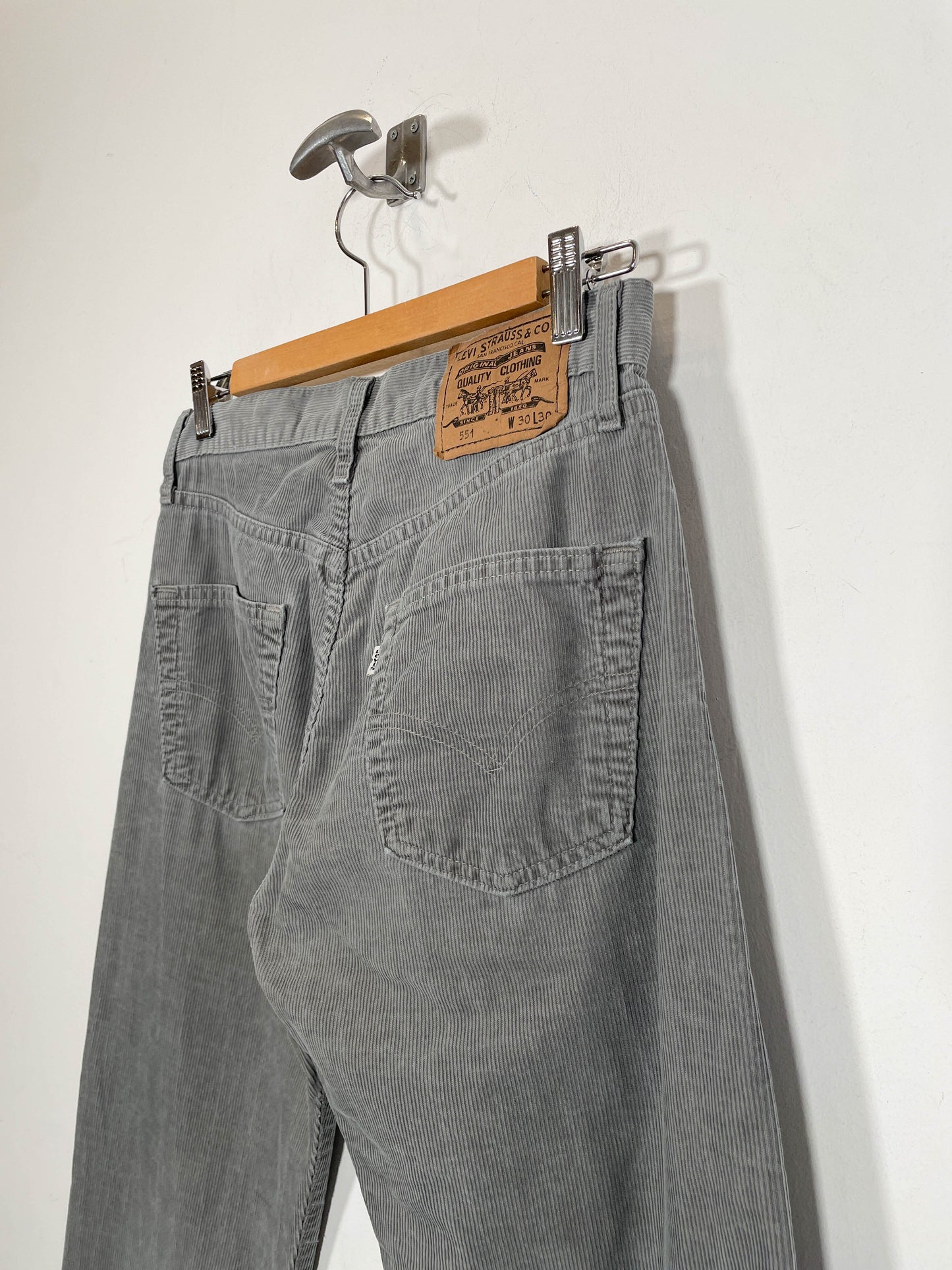 Pantalón de pana Levi's 551 - Talla 36 - Caramelo Vintage