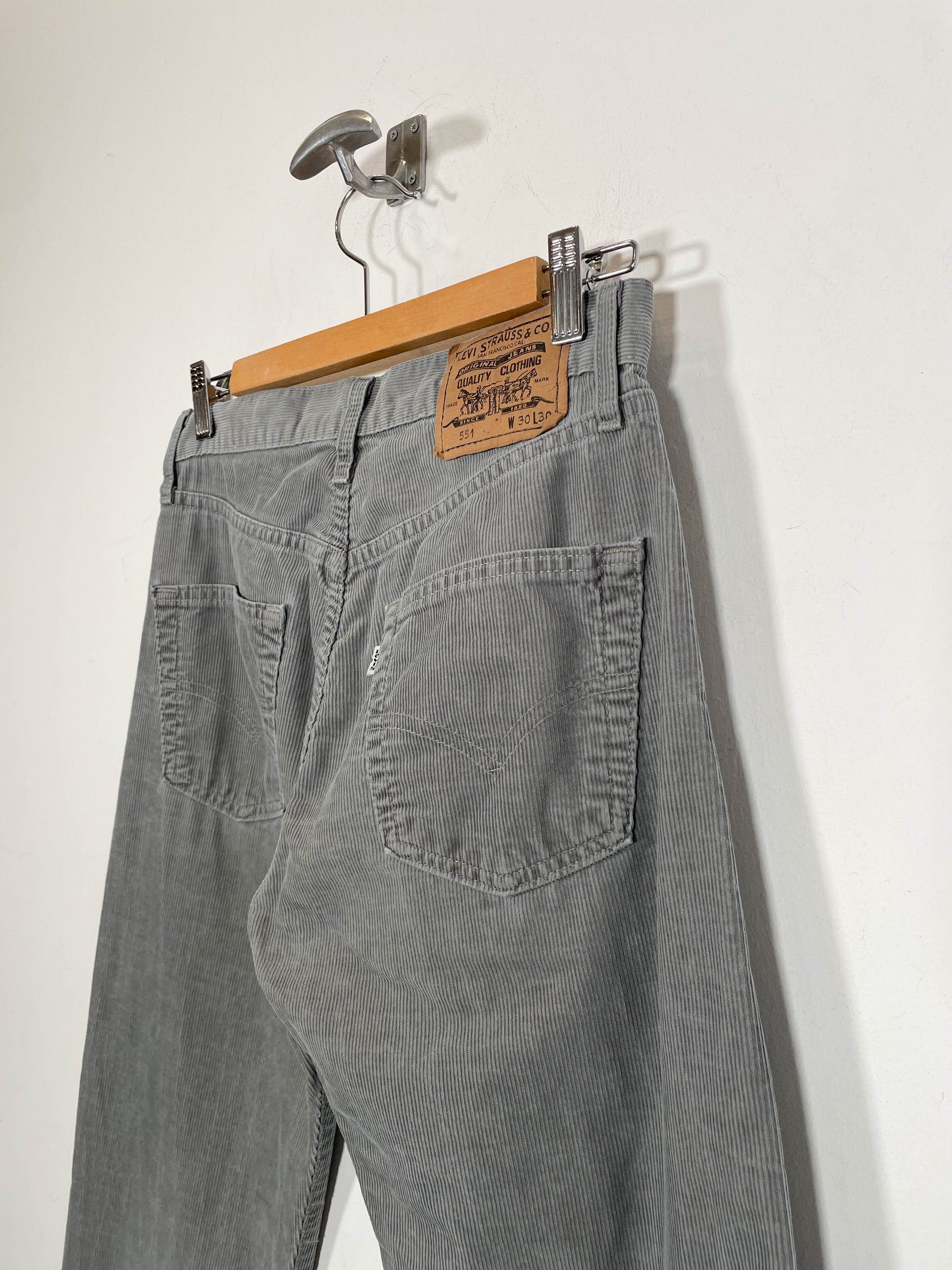 Pantalón de pana Levi's 551 - Talla 36 - Caramelo Vintage
